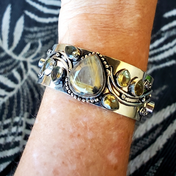New Golden Rutile and Citrine 925 Silver Cuff Bracelet. - Picture 11 of 16